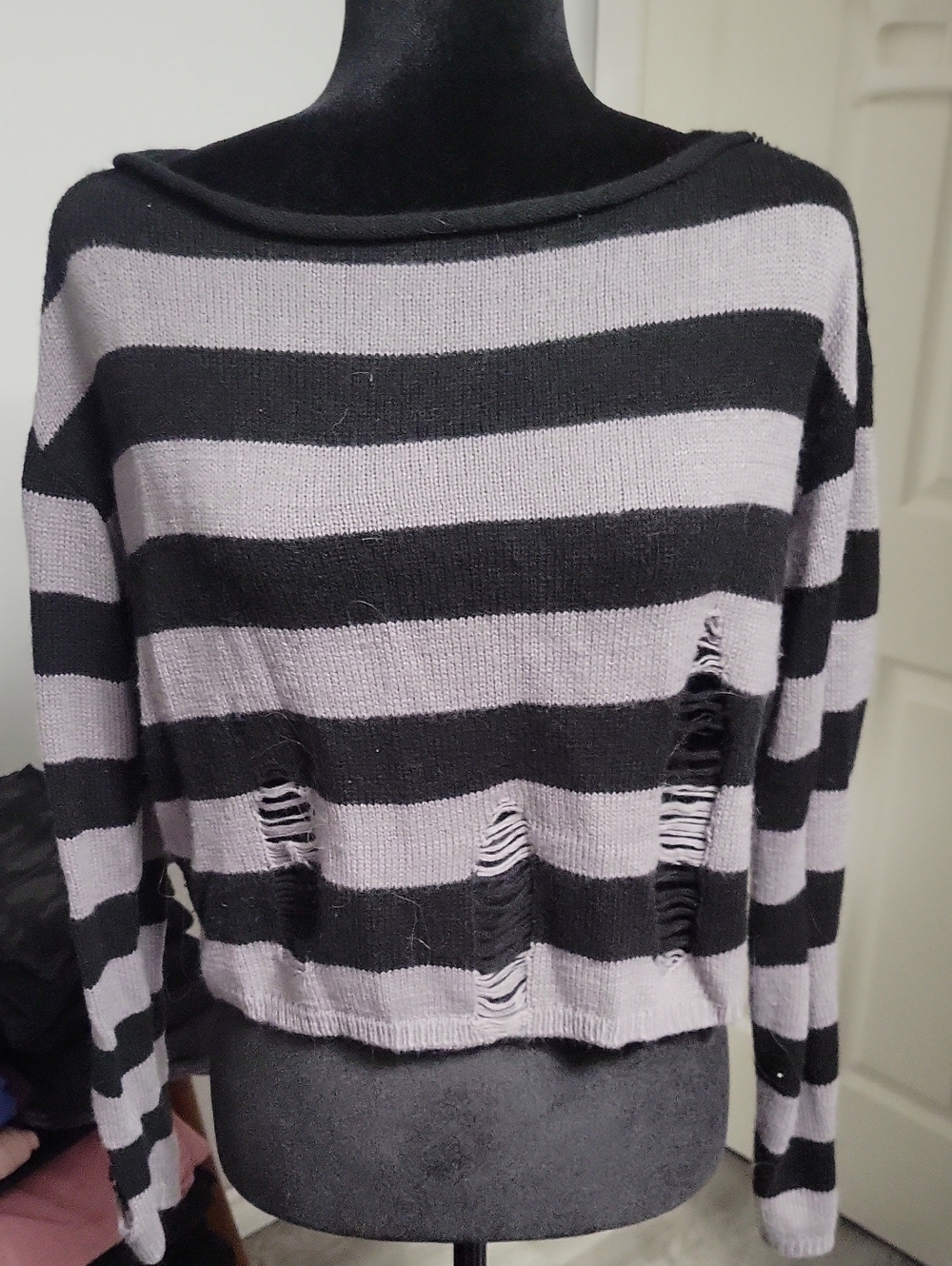 Social Distortion Medium Oversized Cropped Distressed Sweater Gothic